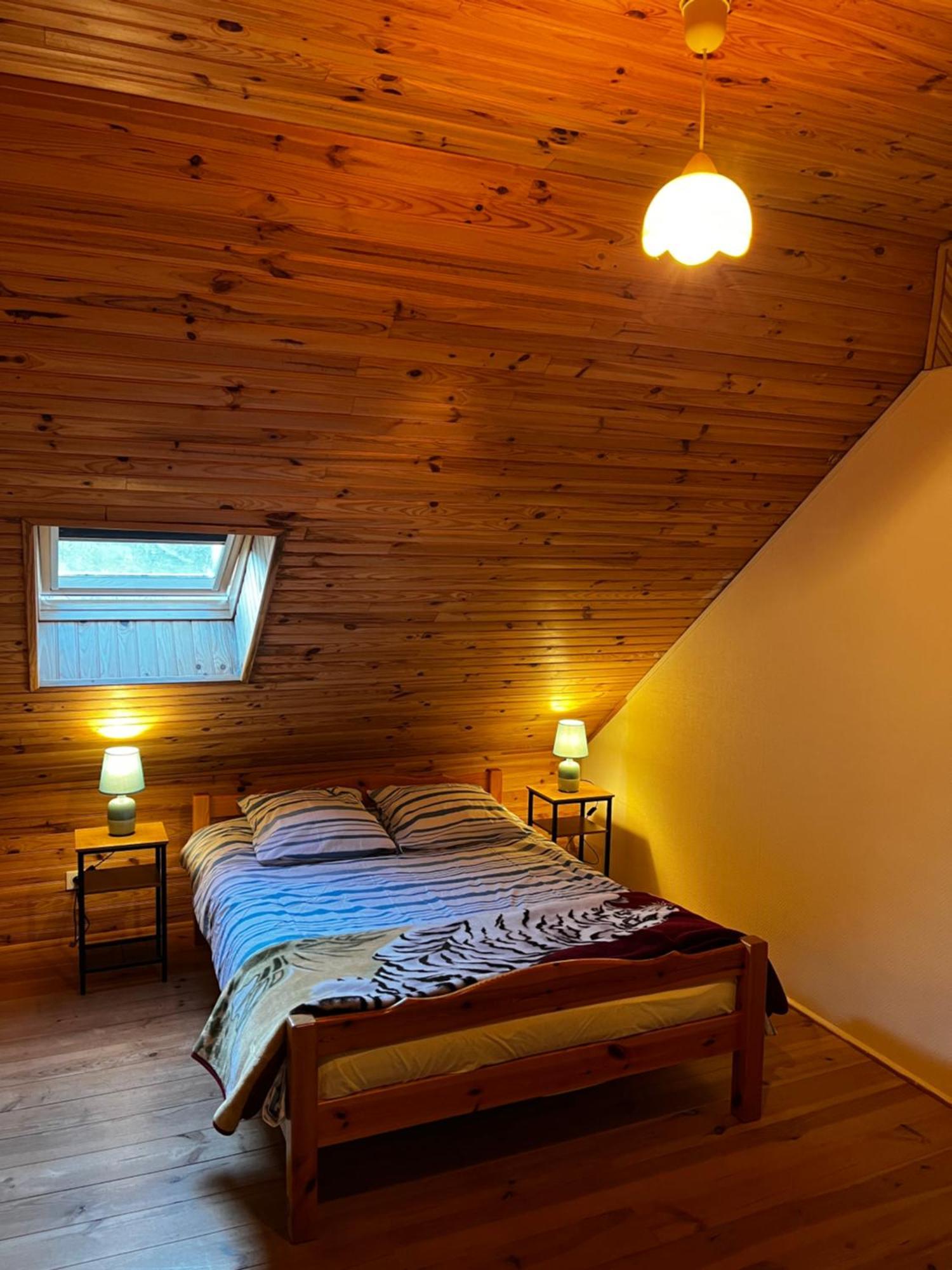 Gite A La Ferme Au Coeur De L'Auvergne Saint-Hippolyte  Екстериор снимка